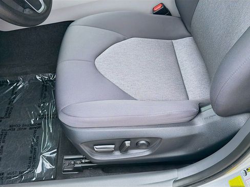 Used 2024 Toyota Camry LE image 17