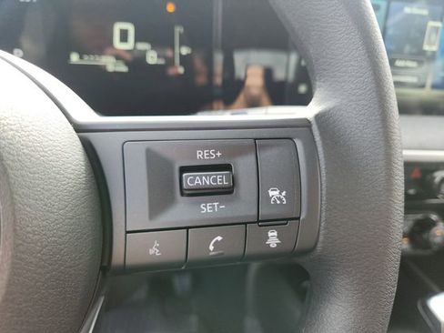 New 2026 Nissan Kicks SV w/ SV Premium Package FWD image 16