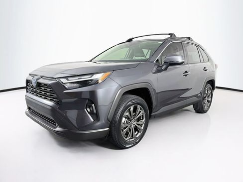 Used 2023 Toyota RAV4 XLE Premium AWD/4WD image 3