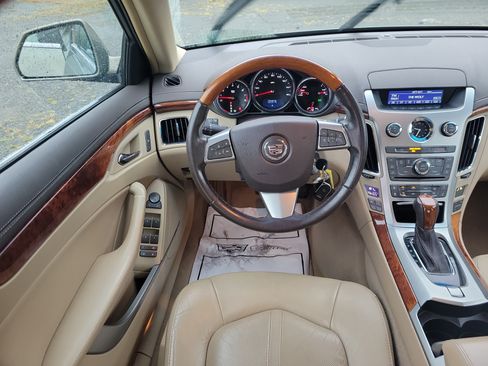 Used 2011 Cadillac CTS Luxury AWD/4WD image 15