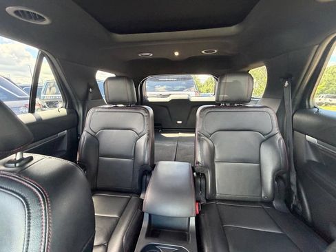 Used 2019 Ford Explorer Sport w/ Equipment Group 401A AWD/4WD image 37