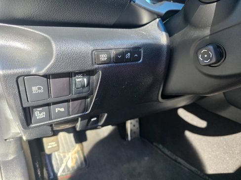 Used 2018 Lexus IS 300 F Sport image 14