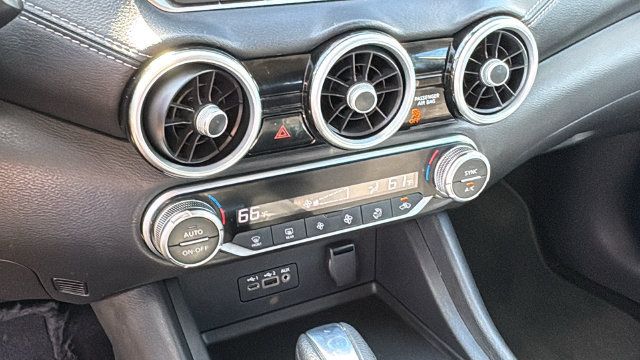 Certified 2021 Nissan Sentra SV FWD image 16