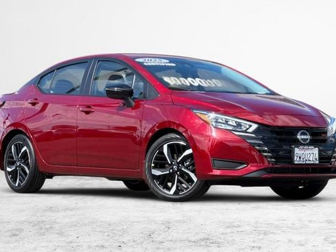 Certified 2025 Nissan Versa SR w/ Trunk Package FWD image 2