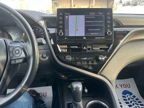 Used 2024 Toyota Camry XSE w/ Navigation Package image 22