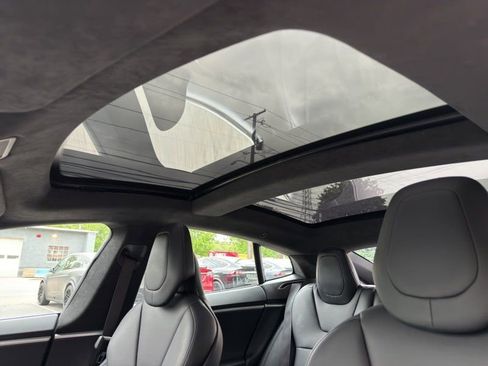 Used 2017 Tesla Model S 100D image 19
