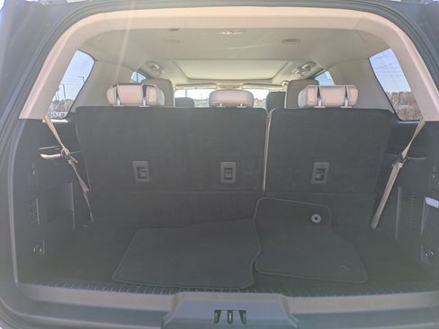 Certified 2024 Ford Expedition Limited image 34