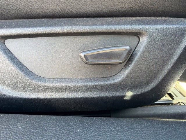 Used 2022 Ford Mustang Premium RWD image 35