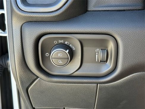 Used 2021 RAM 2500 Power Wagon image 24