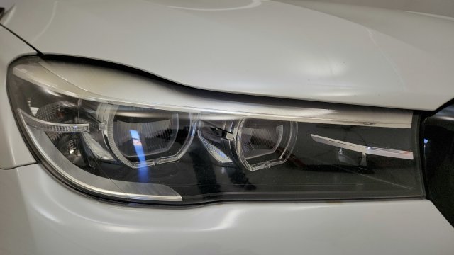 Used 2019 BMW 740i w/ M Sport Package RWD image 22