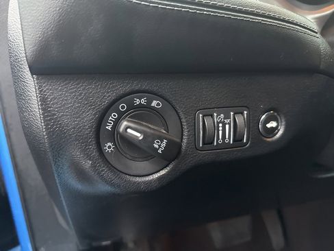 Used 2023 Dodge Challenger GT w/ Plus Package image 23