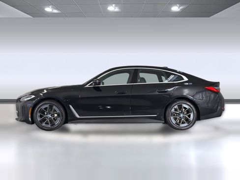 Used 2023 BMW i4 eDrive35 RWD image 2