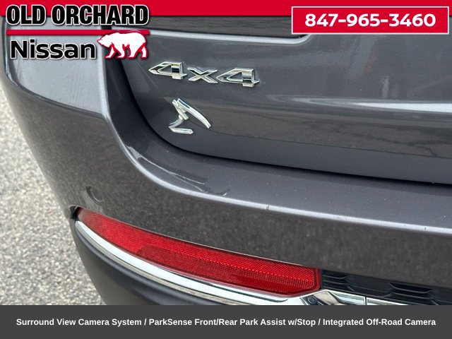 Used 2023 Jeep Grand Cherokee Limited w/ Luxury Tech Group II AWD/4WD image 11