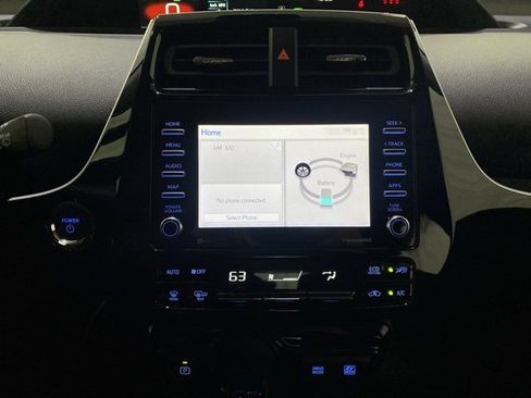 Certified 2022 Toyota Prius LE image 17