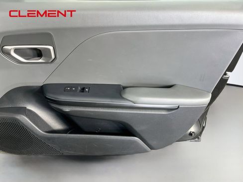 Used 2025 Kia K4 FWD image 34