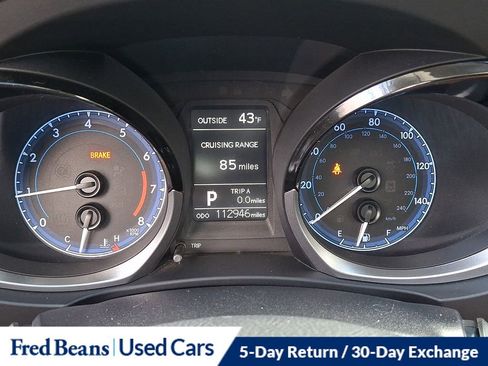 Used 2014 Toyota Corolla S image 23