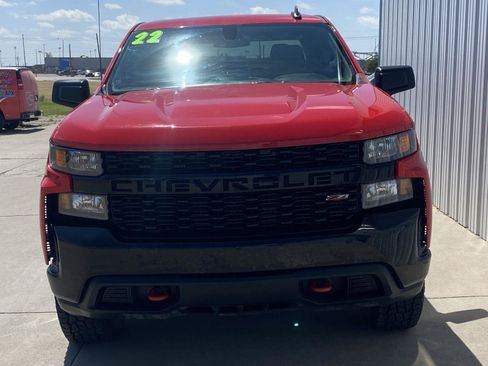 Used 2022 Chevrolet Silverado 1500 Custom Trail Boss w/ LPO, Dark Essentials Package AWD/4WD image 2