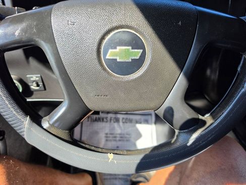 Used 2013 Chevrolet Express 2500 RWD image 9