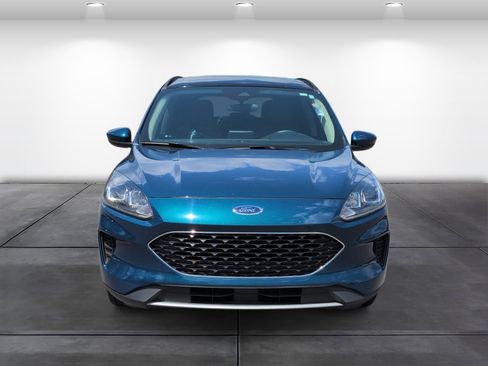 Used 2020 Ford Escape SE FWD image 6