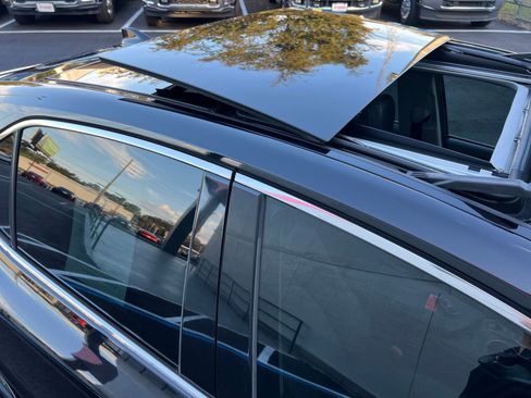 Used 2022 Toyota Camry XSE image 13