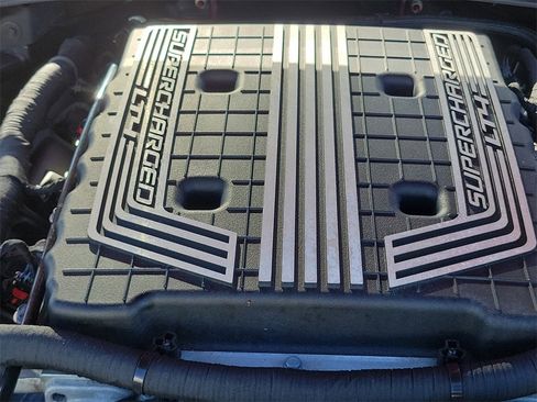 Used 2017 Chevrolet Camaro ZL1 image 22