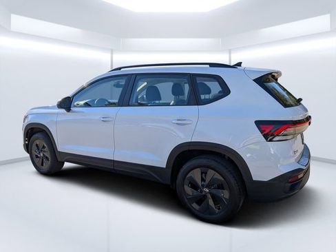 New 2026 Volkswagen Taos S FWD image 4
