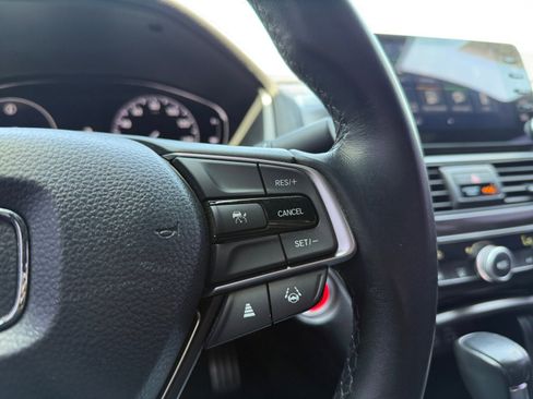 Used 2022 Honda Accord Sport image 16