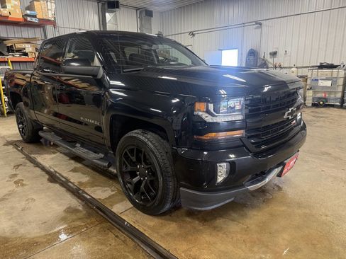 Used 2018 Chevrolet Silverado 1500 LT w/ All Star Edition AWD/4WD image 1