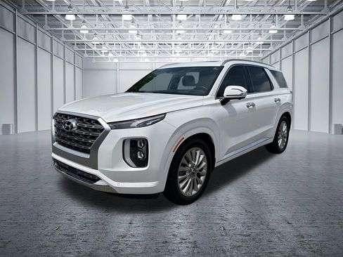 Used 2020 Hyundai Palisade Limited image 3