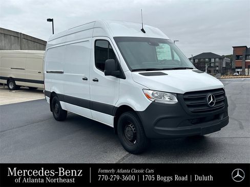 Used 2024 Mercedes-Benz Sprinter 144 Cargo image 1
