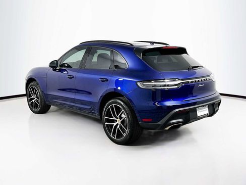 New 2026 Porsche Macan image 3