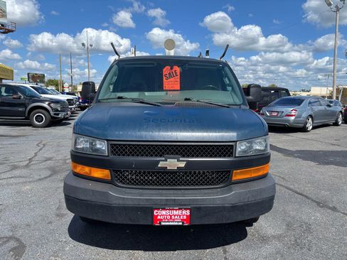Used 2019 Chevrolet Express 2500 w/ Driver Convenience Package RWD image 19