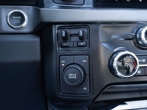 Used 2024 Ford F450 Platinum AWD/4WD image 65