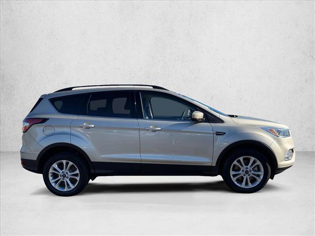 Used 2018 Ford Escape SE AWD/4WD image 4