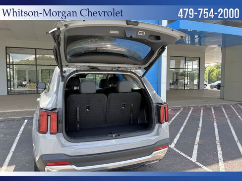 Used 2024 Kia Sorento EX w/ Panoramic Sunroof Package FWD image 32