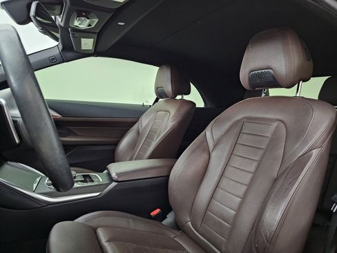 Used 2023 BMW 430i xDrive Convertible w/ M Sport Package image 9