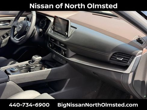 Certified 2023 Nissan Rogue SV w/ SV Premium B Package AWD/4WD image 29