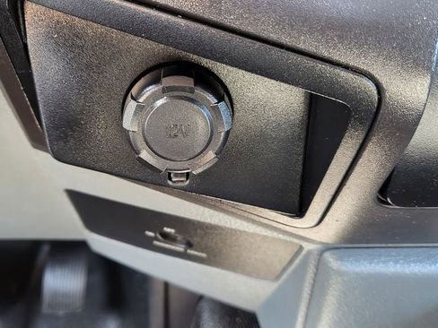 Used 2014 Ford F250 XL w/ Power Equipment Group RWD image 31