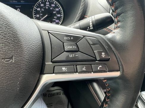 Used 2022 Nissan Sentra SR w/ Midnight Edition FWD image 12