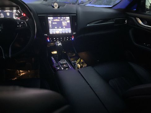 Used 2021 Maserati Levante image 79