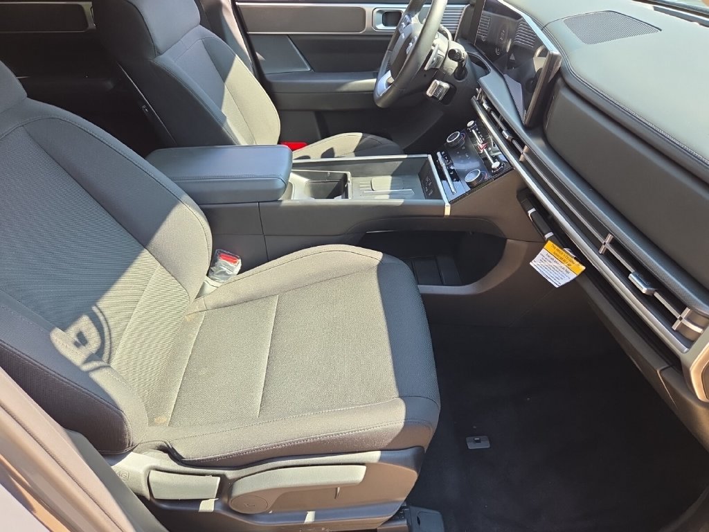 Used 2026 Hyundai Santa Fe SE FWD image 19