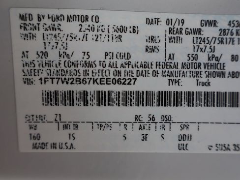 Used 2019 Ford F250 XL w/ Power Equipment Group AWD/4WD image 45