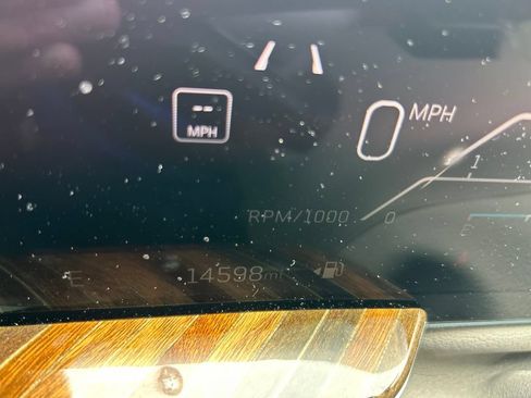 Used 2025 Cadillac Escalade Sport Platinum AWD/4WD image 24