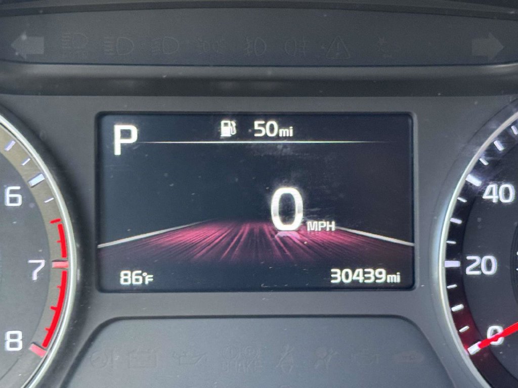 Used 2024 Kia Forte LXS w/ LXS Technology Package FWD image 14