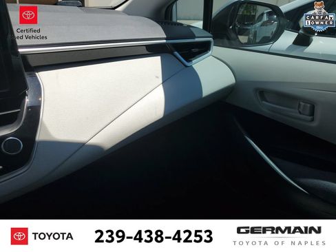 Certified 2025 Toyota Corolla LE FWD image 35