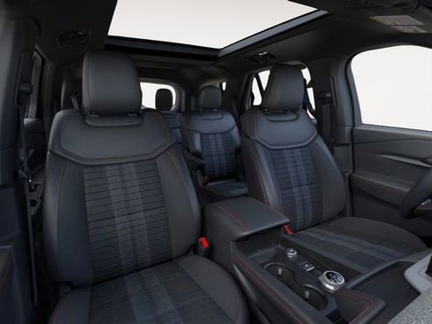 New 2026 Ford Explorer ST-Line image 10