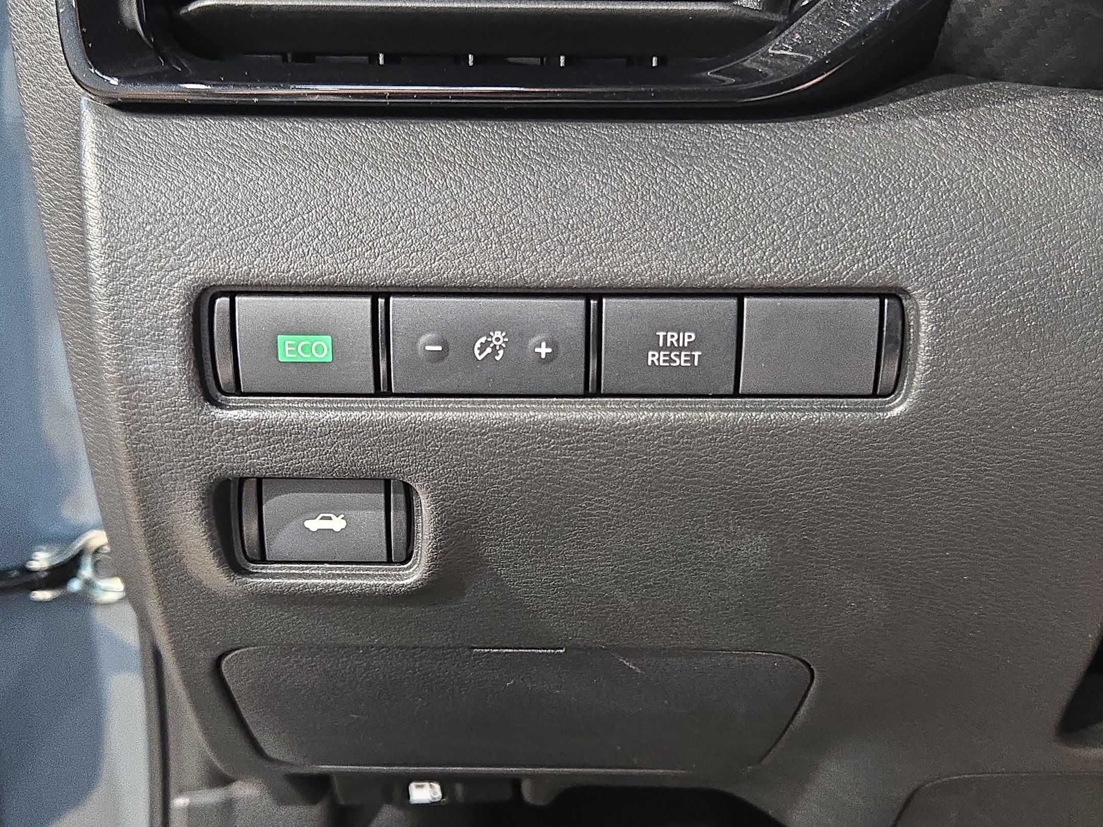 Used 2024 Nissan Sentra SR FWD image 24