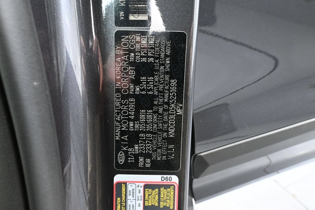 Used 2019 Kia Niro EX FWD image 40
