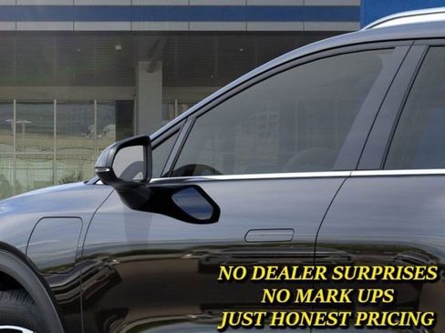 New 2026 Chevrolet Equinox EV LT FWD image 12