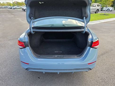 Used 2024 Nissan Sentra SV FWD image 9